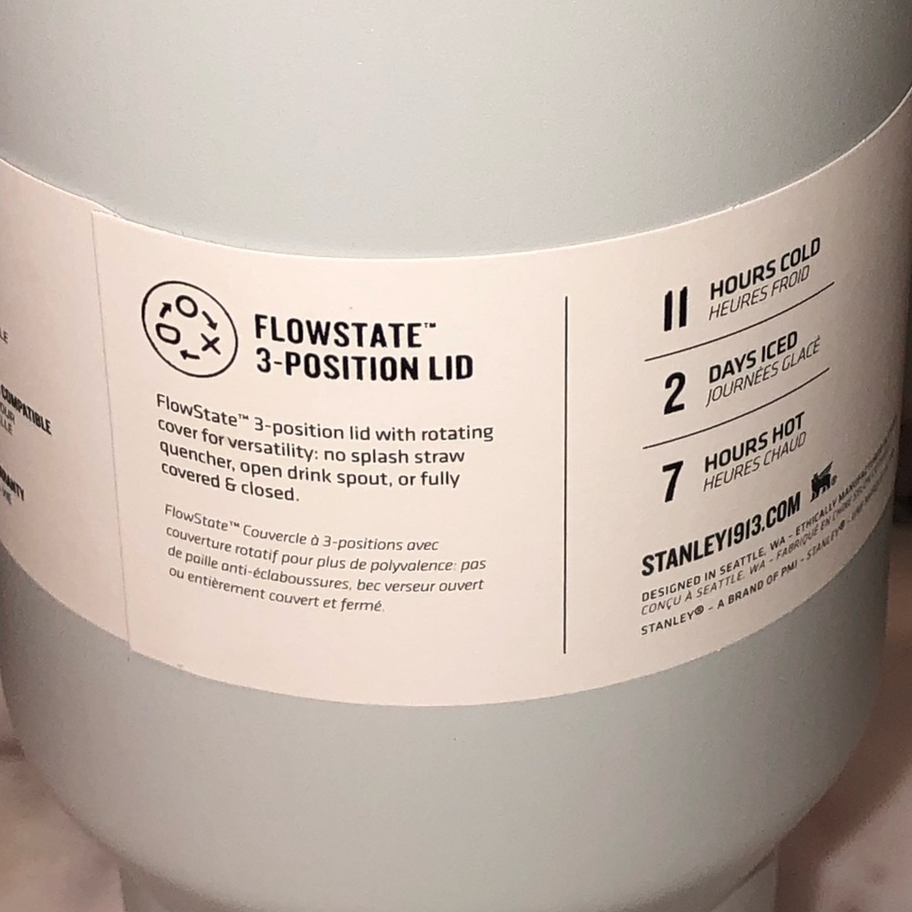 ✨NWT✨ Stanley Quencher H2.0 FlowState Tumbler 40oz (Fog) - Picture 14 of 17